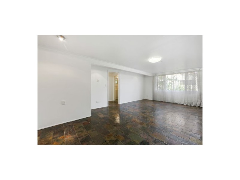 15 Greenview Avenue, Rochedale South QLD 4123