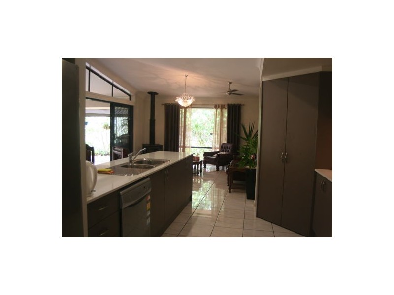 110-112 Campbell Drive, Kooralbyn QLD 4285