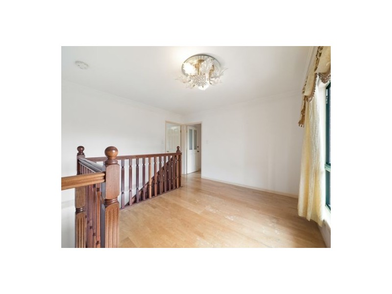 1 Cavallaro Street (21 Parnassus Street), Robertson QLD 4109