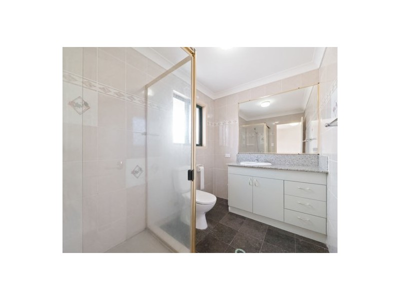 1 Cavallaro Street (21 Parnassus Street), Robertson QLD 4109