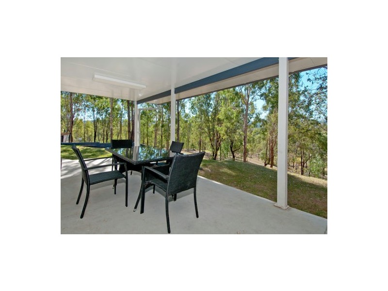 165 Walker Drive, Kooralbyn QLD 4285