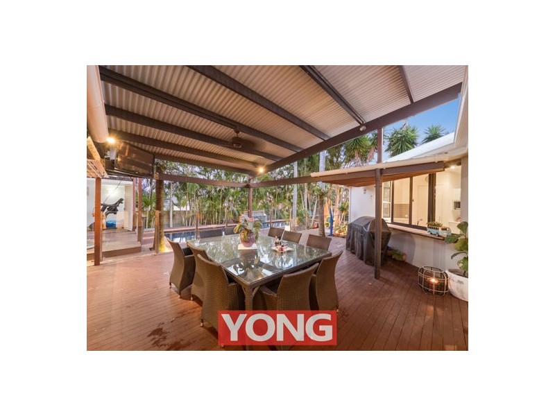 16 Ngairi Close, Eight Mile Plains QLD 4113