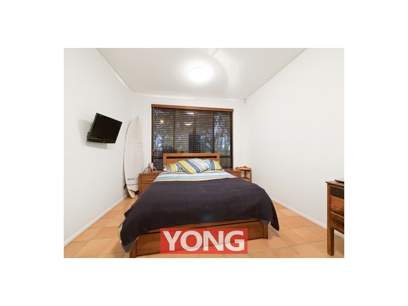 16 Ngairi Close, Eight Mile Plains QLD 4113