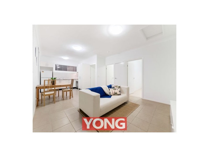 16 Ngairi Close, Eight Mile Plains QLD 4113