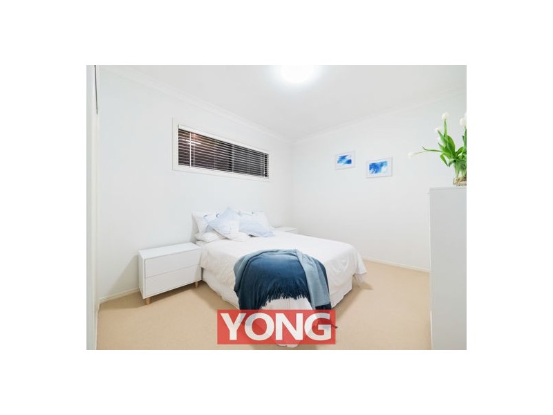 16 Ngairi Close, Eight Mile Plains QLD 4113