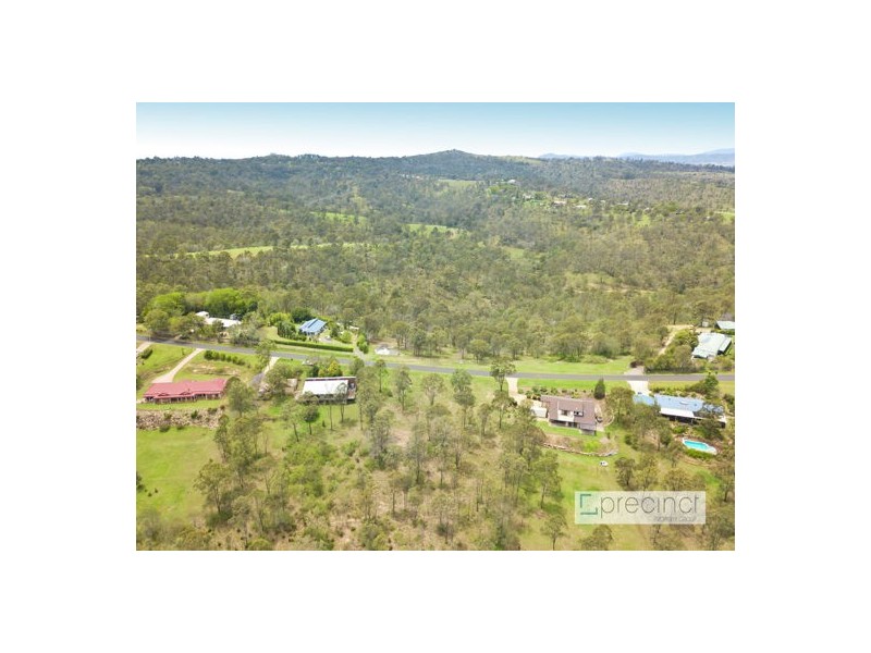 33-35 Francis Close, Kooralbyn QLD 4285