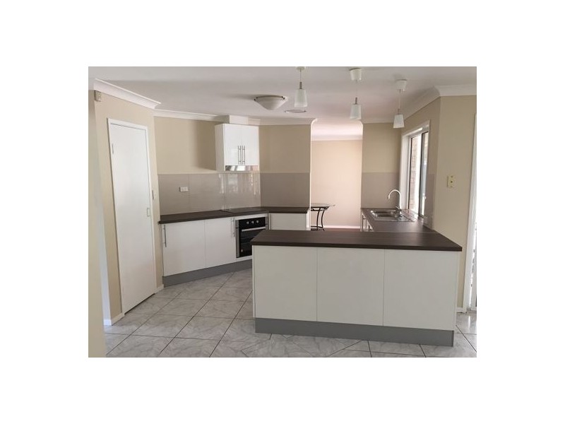35 Yewleaf  Place, Calamvale QLD 4116