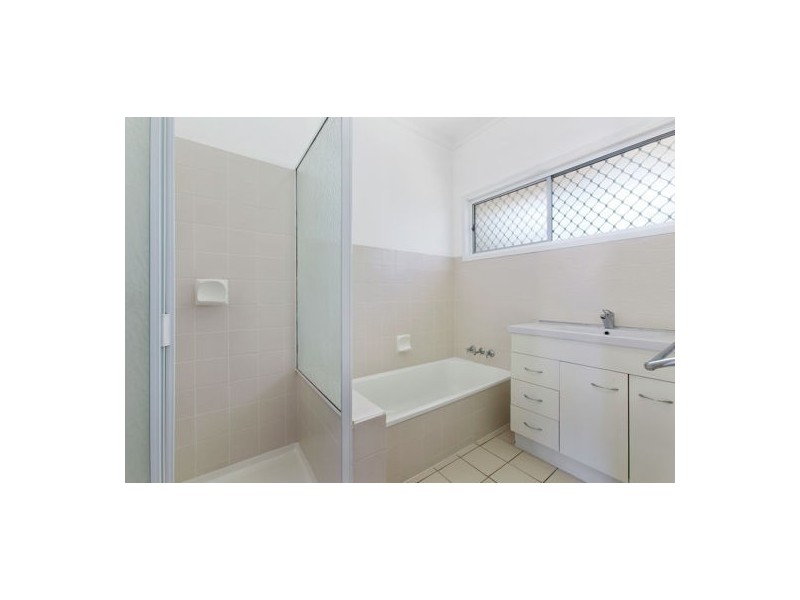 5 Reeman Court, Eagleby QLD 4207