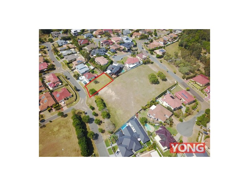 33 Kenilworth Place, Carindale QLD 4152