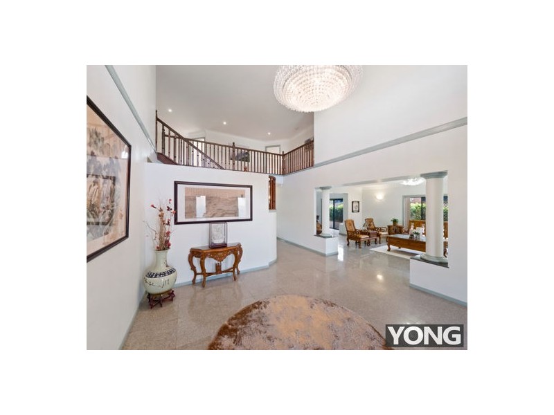 15 Parnassus Street (11 Magnolia Grove), Robertson QLD 4109