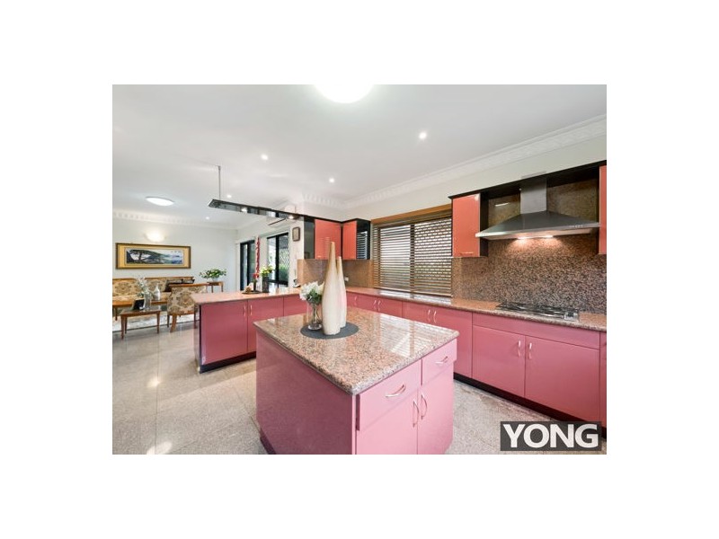 15 Parnassus Street (11 Magnolia Grove), Robertson QLD 4109