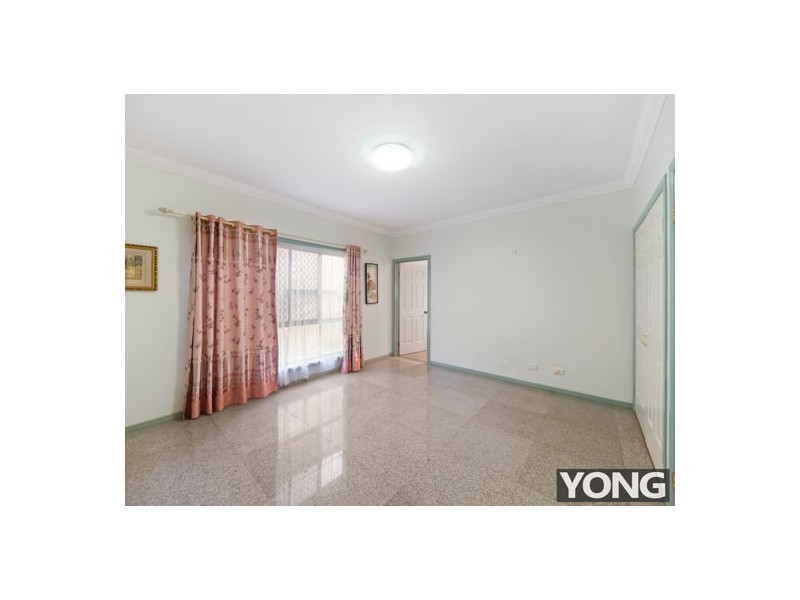 15 Parnassus Street (11 Magnolia Grove), Robertson QLD 4109