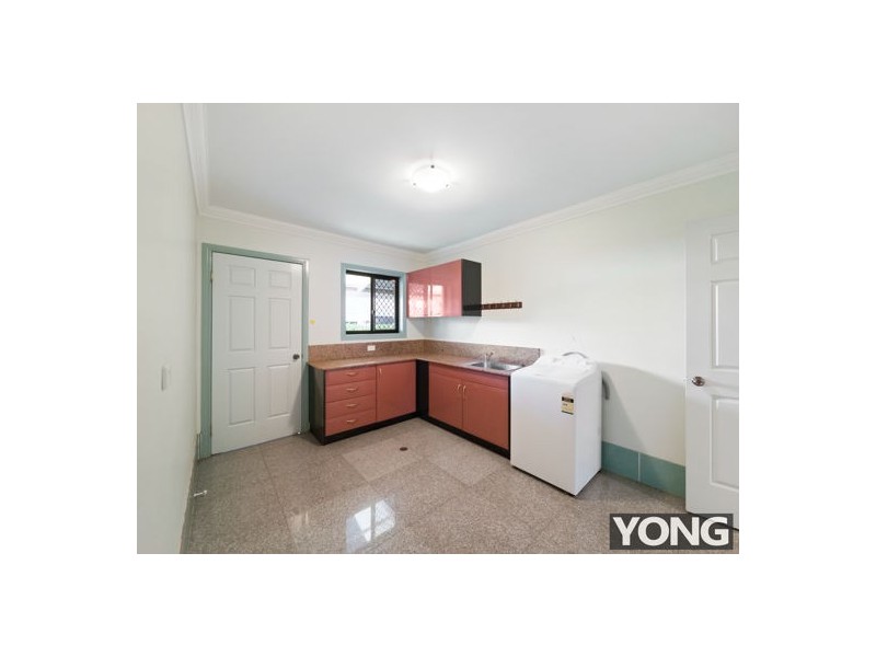 15 Parnassus Street (11 Magnolia Grove), Robertson QLD 4109