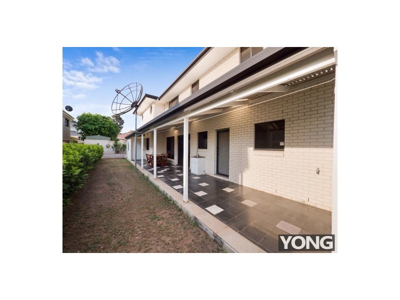 15 Parnassus Street (11 Magnolia Grove), Robertson QLD 4109