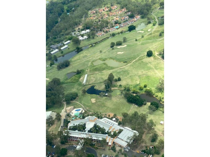 55 Walker Drive, Kooralbyn QLD 4285