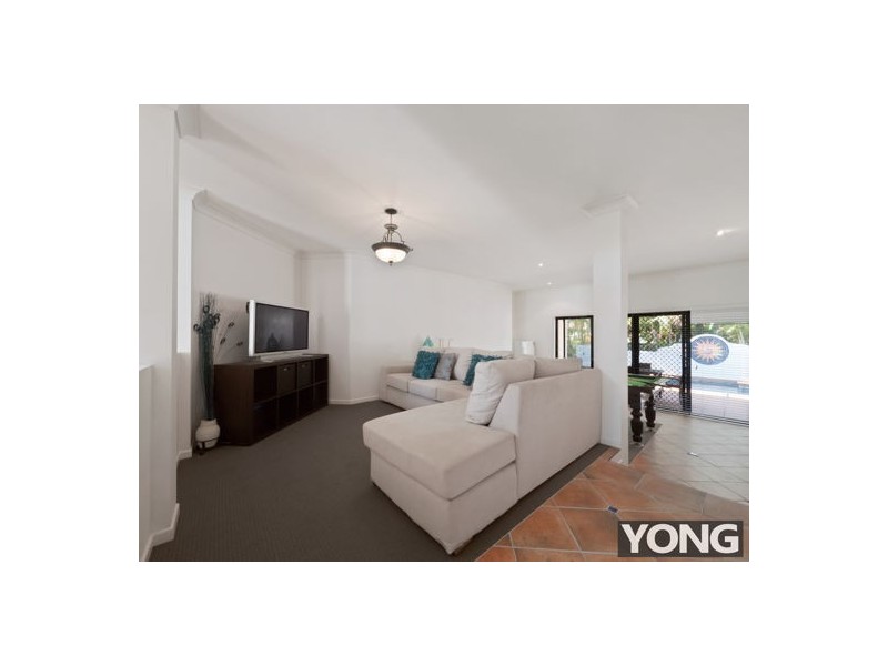 56 Ontario Crescent, Parkinson QLD 4115