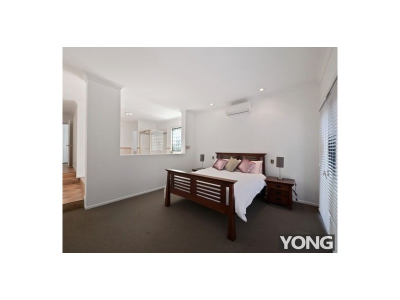 56 Ontario Crescent, Parkinson QLD 4115