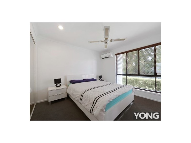 56 Ontario Crescent, Parkinson QLD 4115