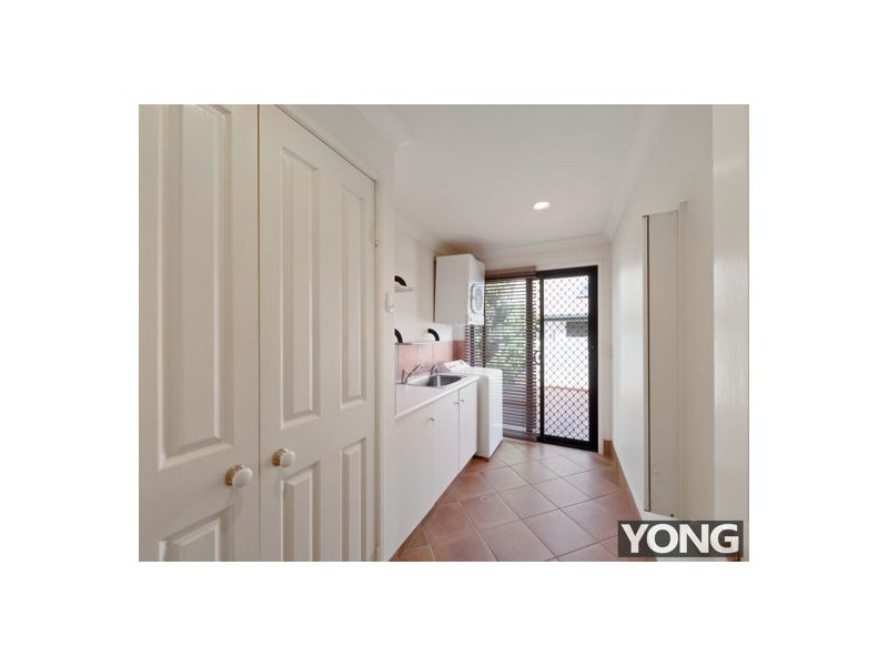 56 Ontario Crescent, Parkinson QLD 4115