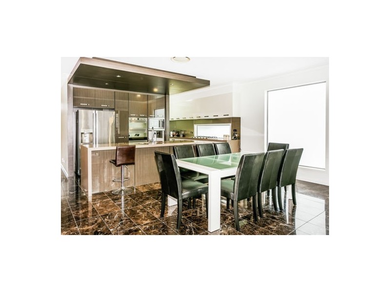 11 Southwalk Esp, Underwood QLD 4119