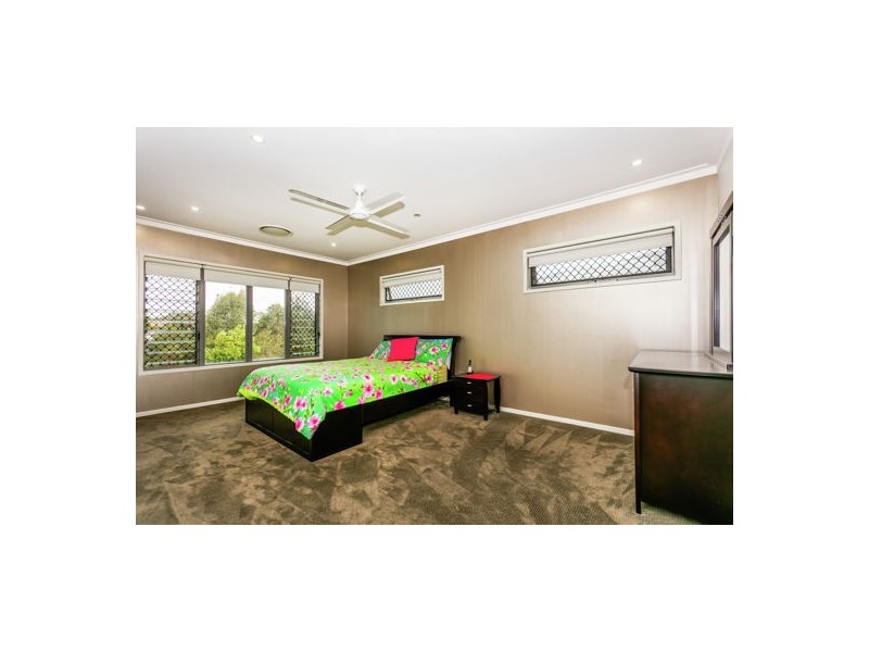 11 Southwalk Esp, Underwood QLD 4119