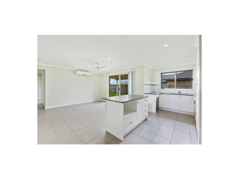 3 TURTLE COURT, Ningi QLD 4511