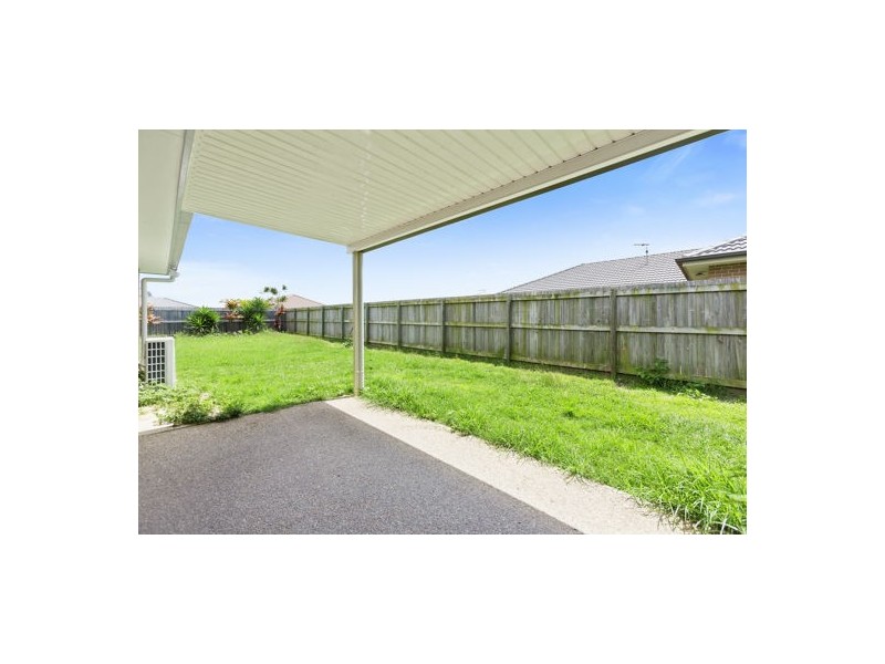 3 TURTLE COURT, Ningi QLD 4511