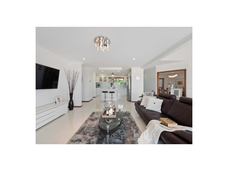 3 Talwood Court, Carindale QLD 4152