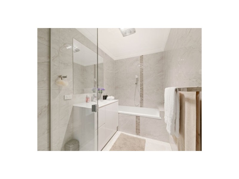 3 Talwood Court, Carindale QLD 4152