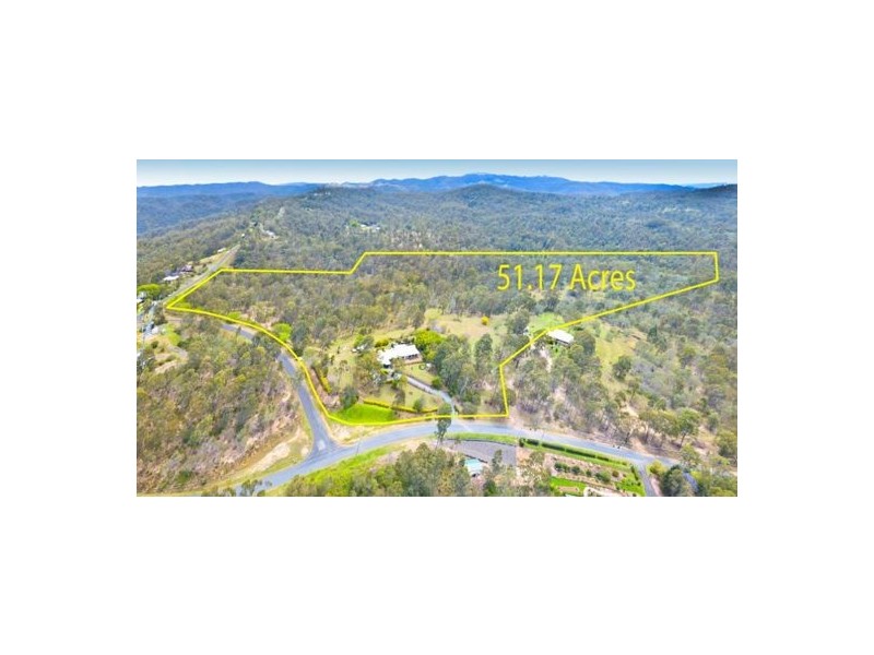 264-268 Boomerang Drive, Kooralbyn QLD 4285