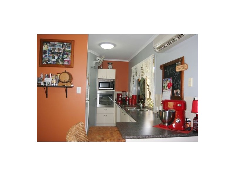 110-112 Scarvell Place, Kooralbyn QLD 4285