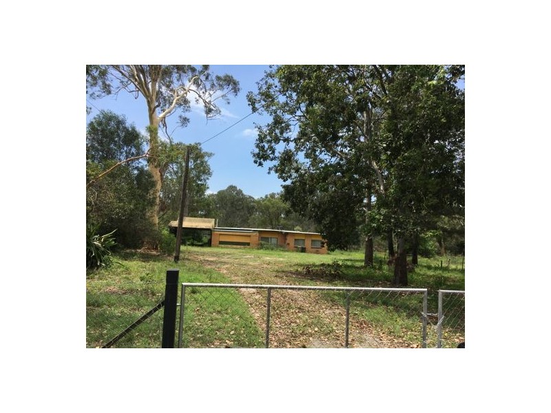 100-104 Rossmore Road, Logan Reserve QLD 4133