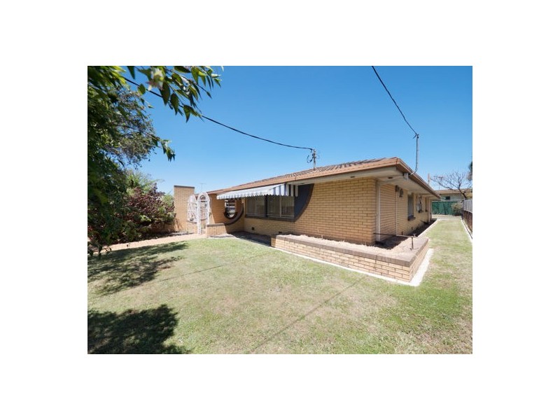 418 Mains Road, Macgregor QLD 4109