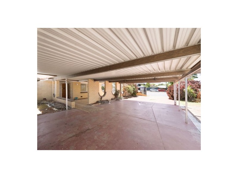 418 Mains Road, Macgregor QLD 4109