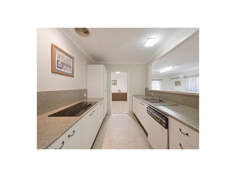 20 Epsom Street (19 Chadford Street), Macgregor QLD 4109