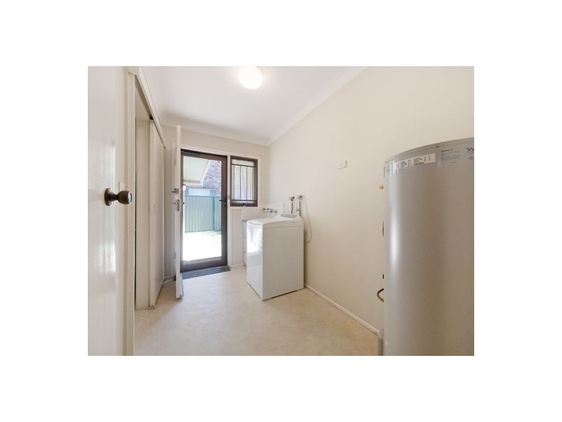 20 Epsom Street (19 Chadford Street), Macgregor QLD 4109