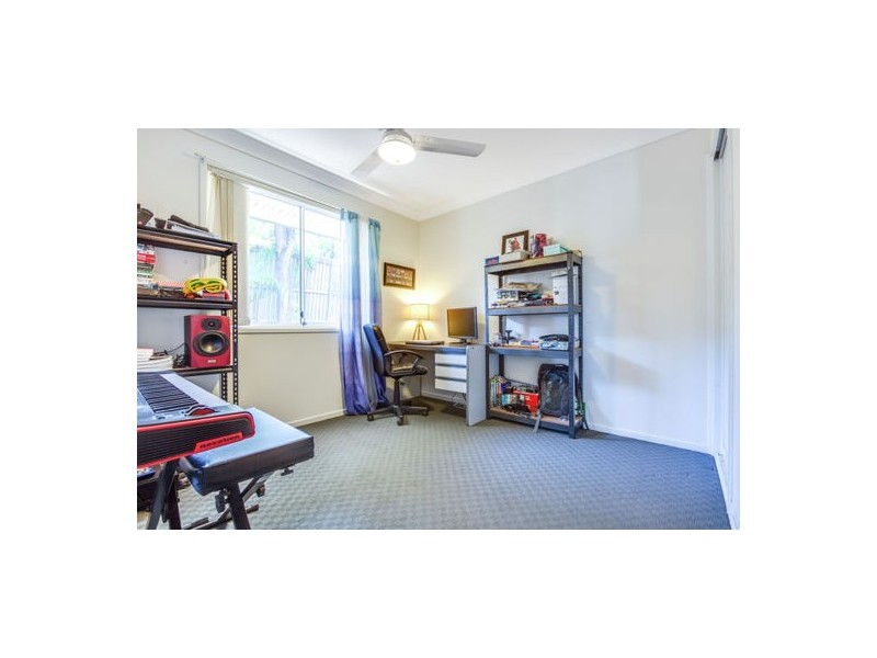 6 KNIGHT STREET, Redbank Plains QLD 4301