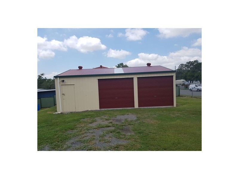 37 Adelaide Street, Kingston QLD 4114