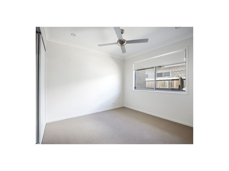 65 Milbrook Crescent, Pimpama QLD 4209