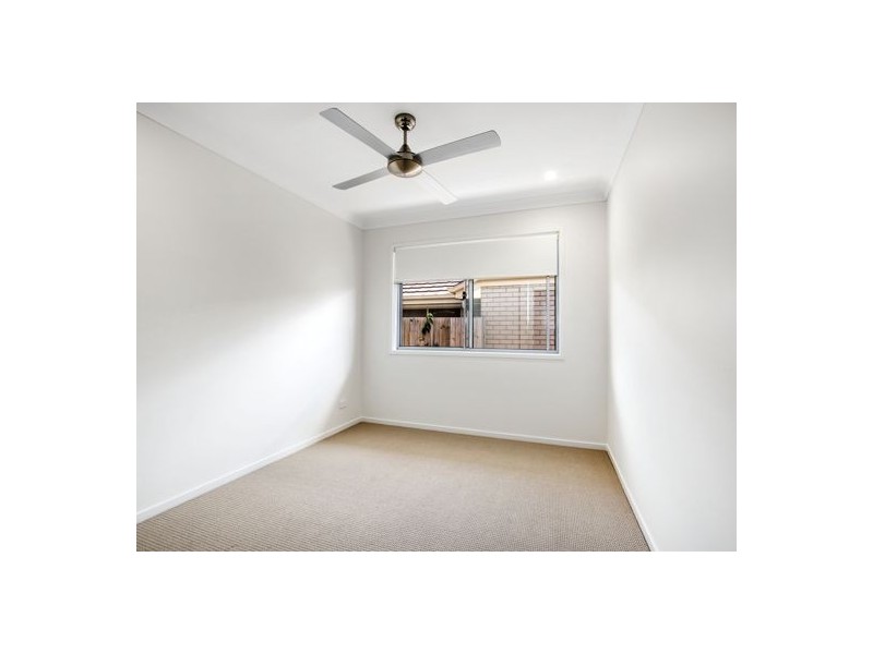 65 Milbrook Crescent, Pimpama QLD 4209