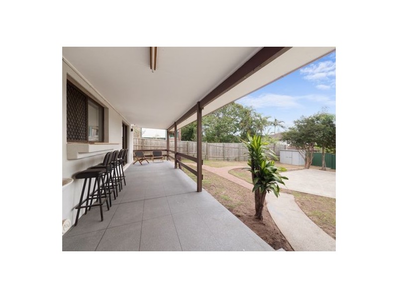 11 Garrawilla Street, Robertson QLD 4109