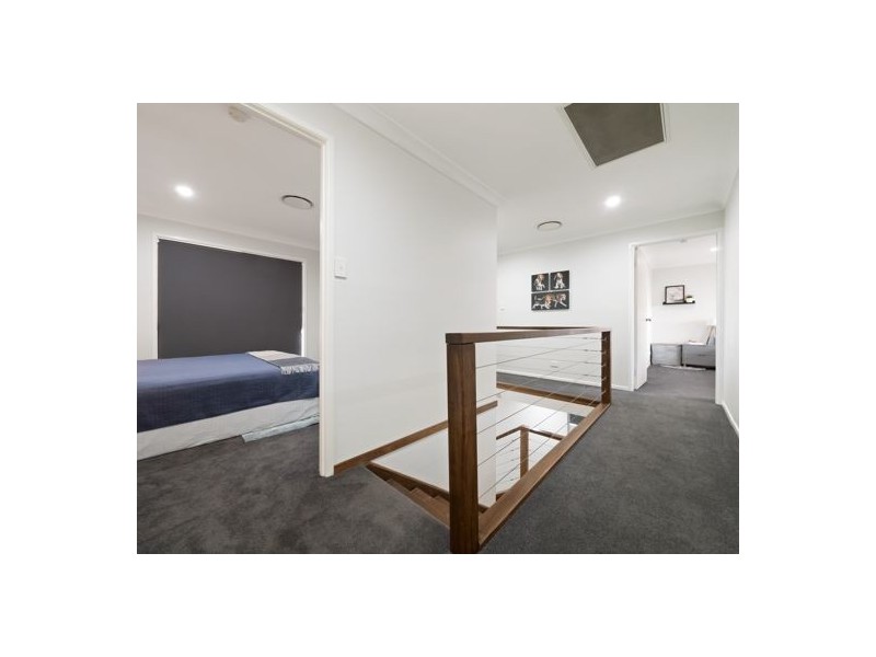 11 Garrawilla Street, Robertson QLD 4109