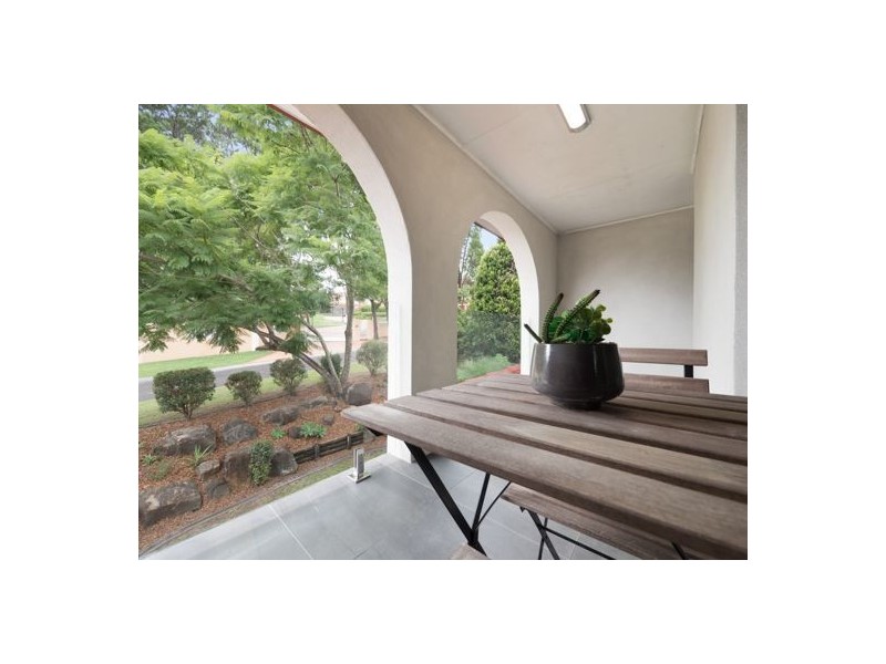 11 Garrawilla Street, Robertson QLD 4109