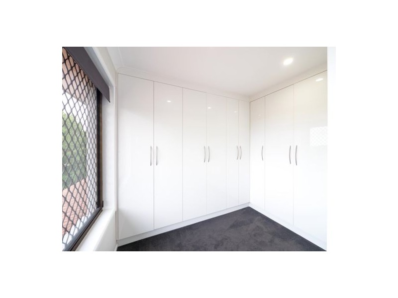 11 Garrawilla Street, Robertson QLD 4109