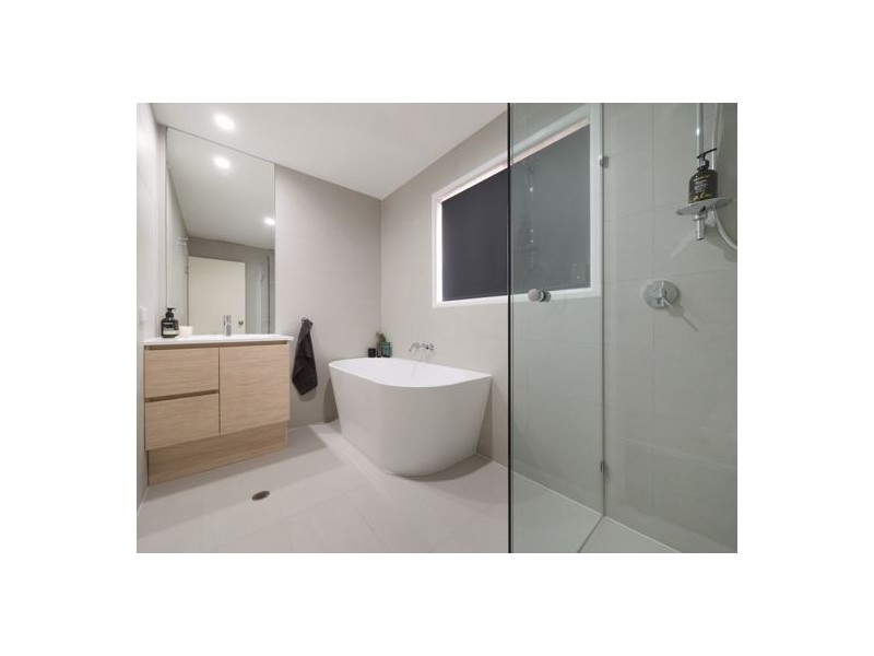 11 Garrawilla Street, Robertson QLD 4109