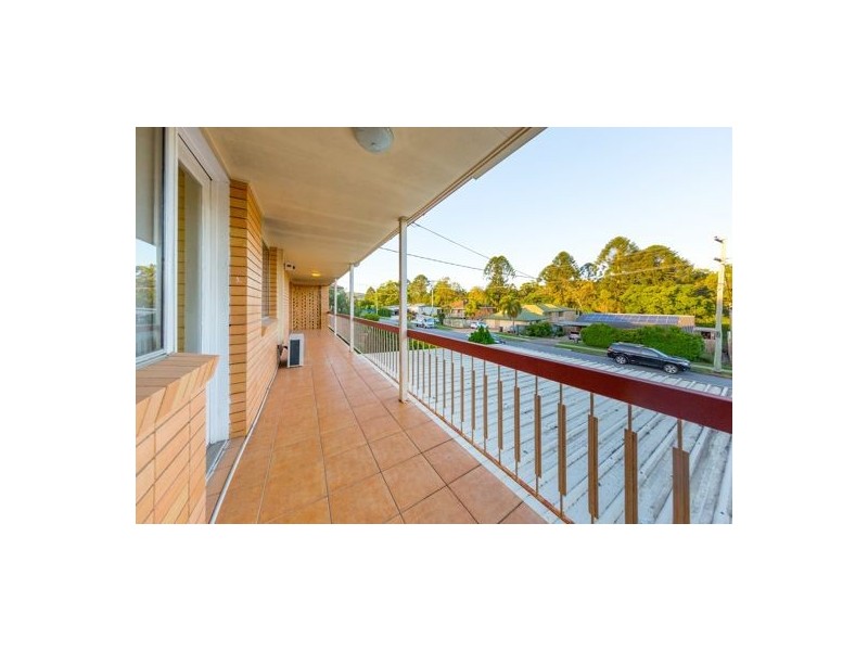 65 Granadilla Street, Macgregor QLD 4109