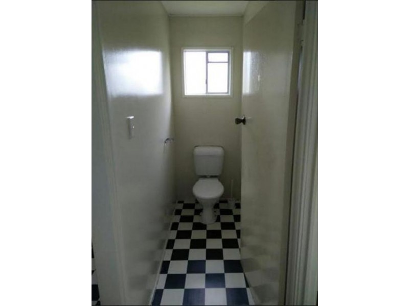 35 Redford Street, Kingston QLD 4114