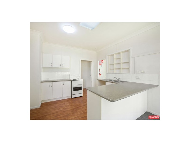 31 Keeling Street, Coopers Plains QLD 4108