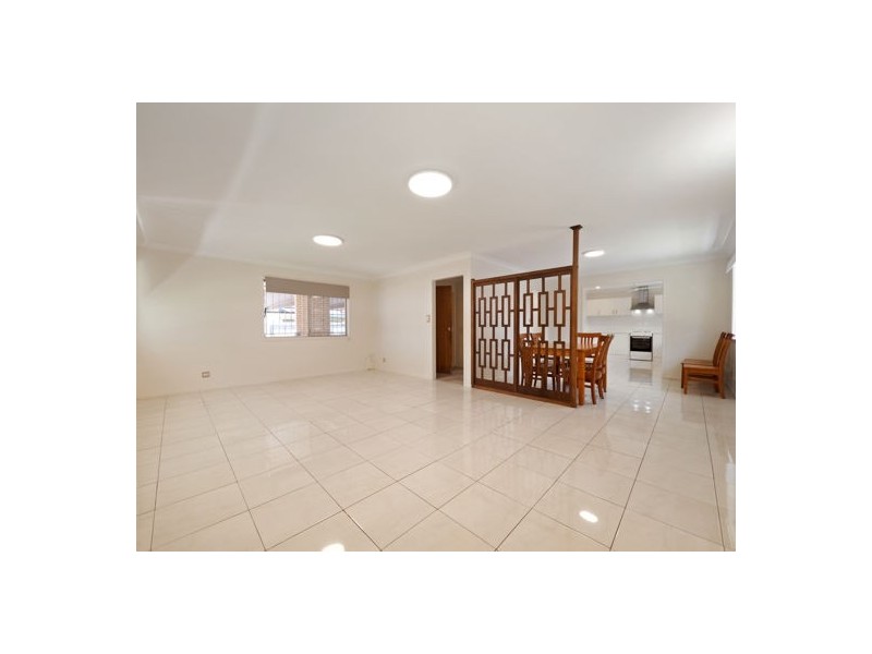 418 Mains Road, Macgregor QLD 4109