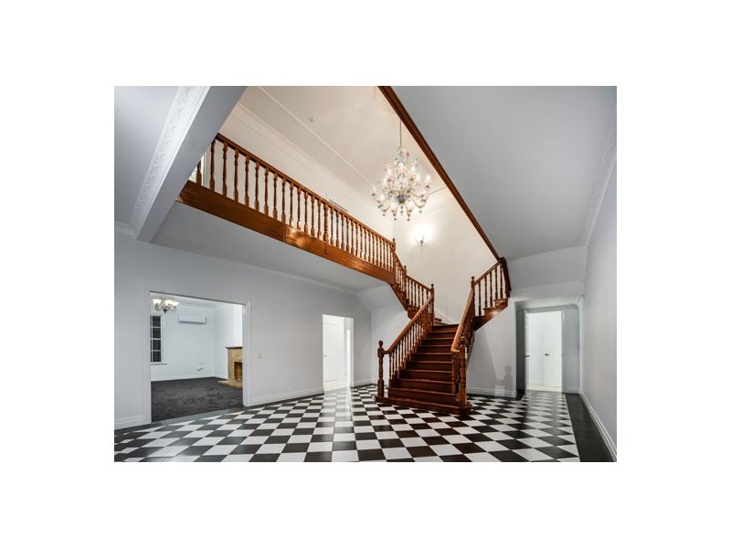 6 Idris Court, Calamvale QLD 4116